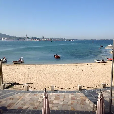 A Esmorga-posada Del Mar