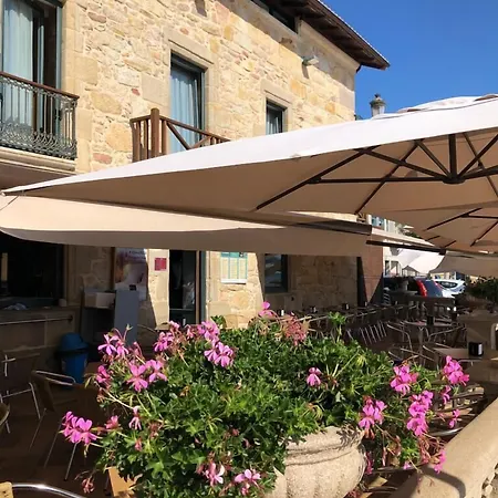 艾斯莫加马尔旅馆 3*