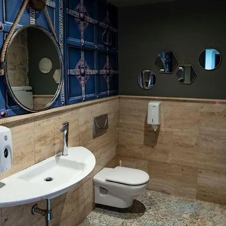 艾斯莫加马尔旅馆 宾馆