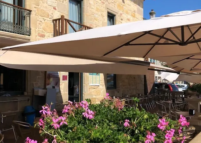 艾斯莫加马尔旅馆 3*