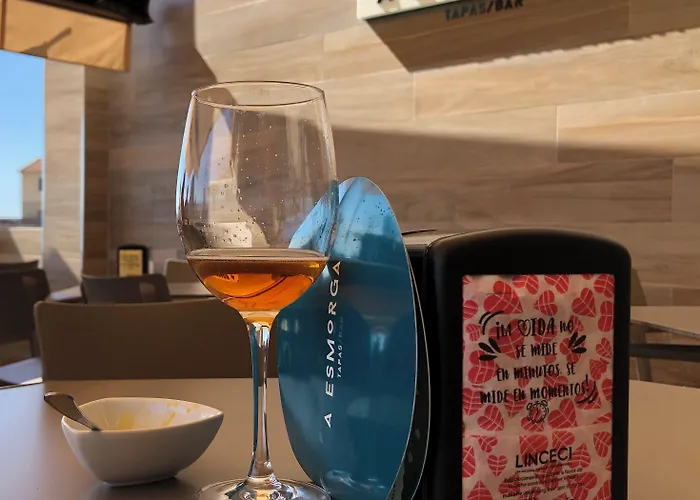 艾斯莫加马尔旅馆 维拉加尔西亚·德·阿劳萨